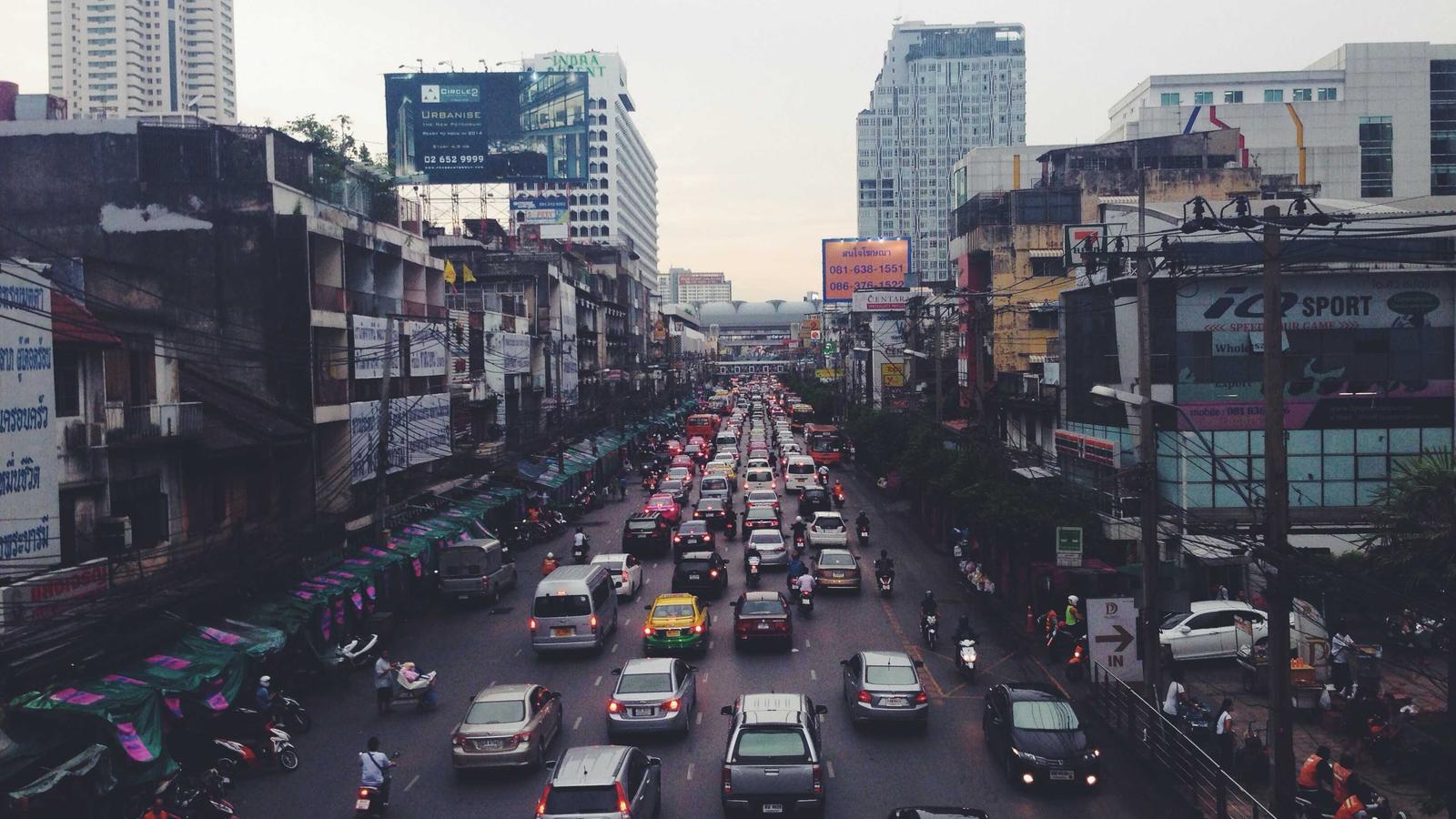 Binance Founder CZ Resurfaces in Hong Kong, Hints at New Web3 Venture